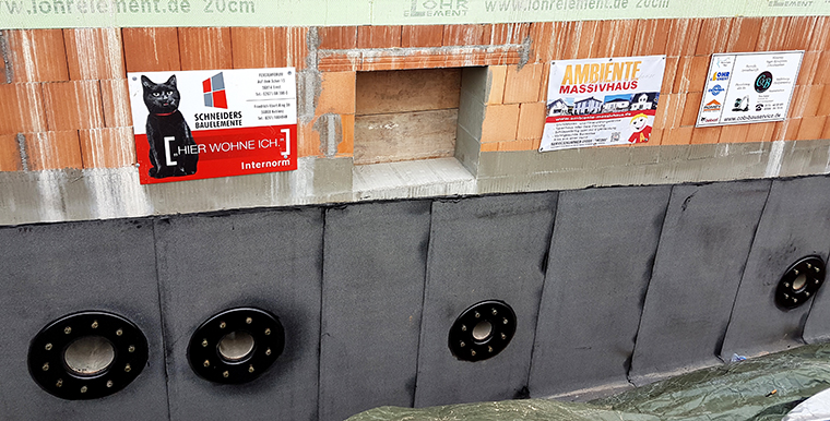 Romantisch schönes Foto mit roten Hausdächern